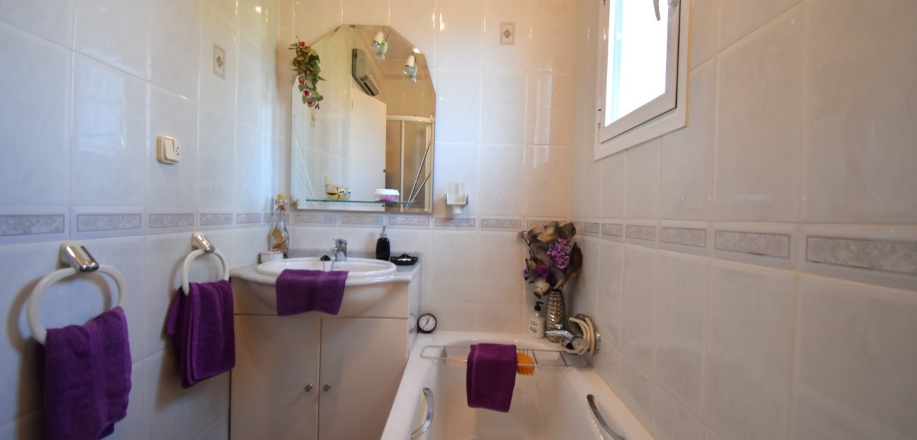 Herverkoop - Detached Villa -
Orihuela Costa - Los Balcones