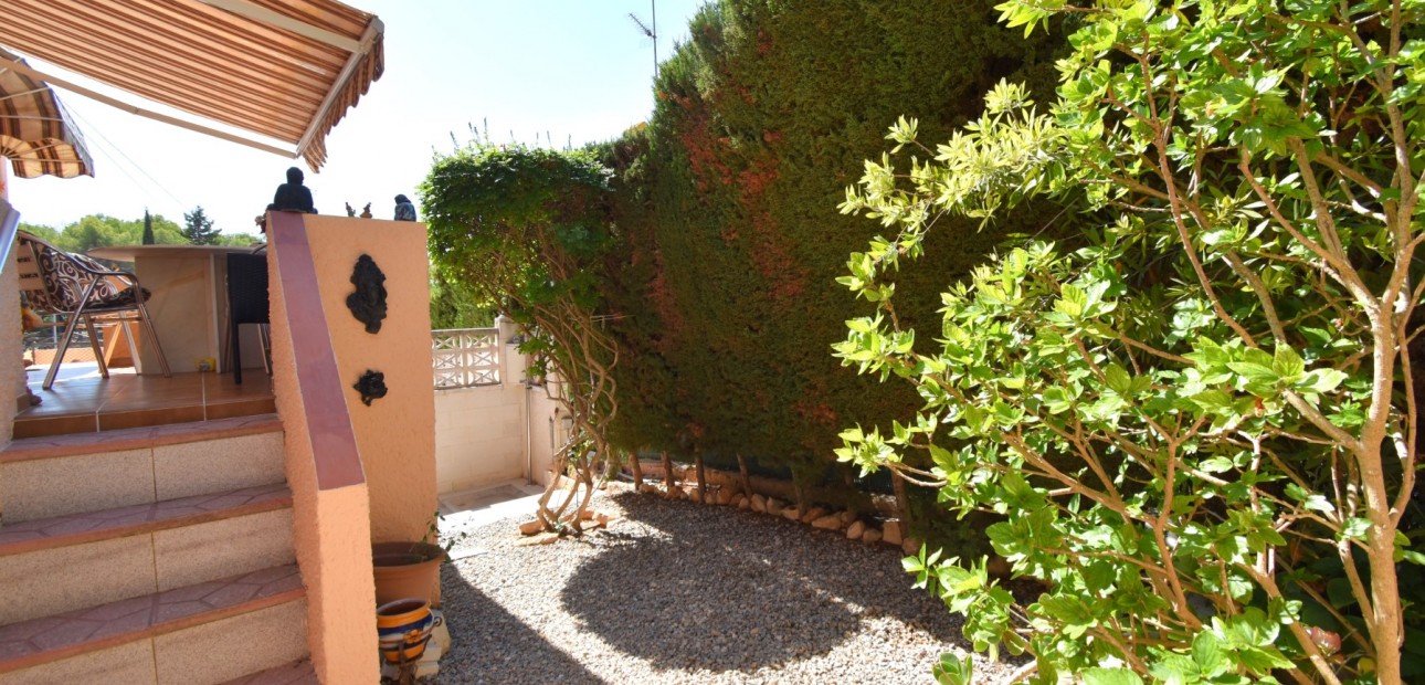 Herverkoop - Detached Villa -
Orihuela Costa - Los Balcones