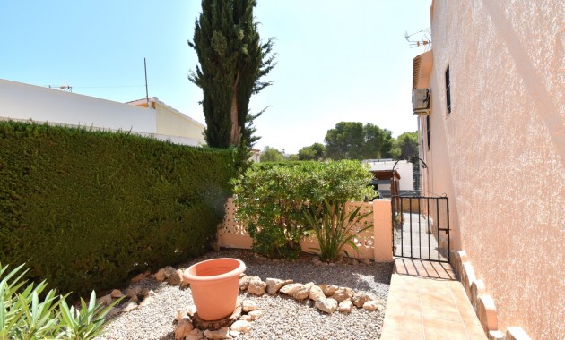 Herverkoop - Detached Villa -
Orihuela Costa - Los Balcones