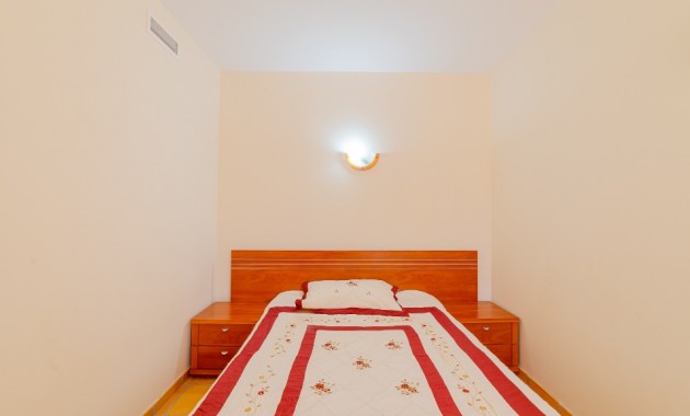 Herverkoop - Adosado -
Finestrat