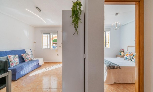 Venta - Terraced house -
Torrevieja - El limonar