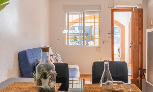 Venta - Terraced house -
Torrevieja - El limonar