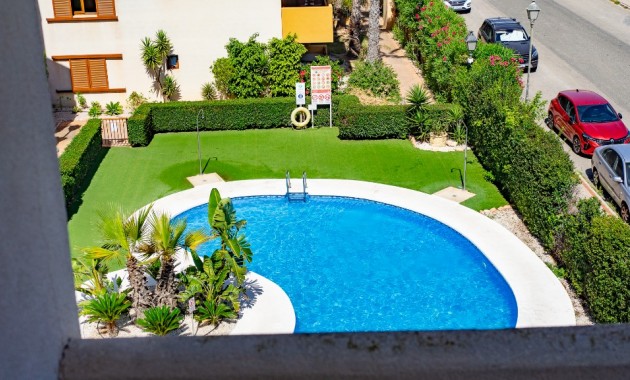 Herverkoop - Appartement / flat -
Punta Prima