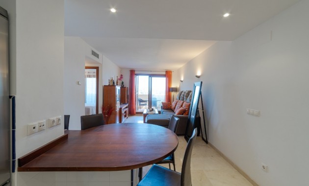 Herverkoop - Appartement / flat -
Punta Prima