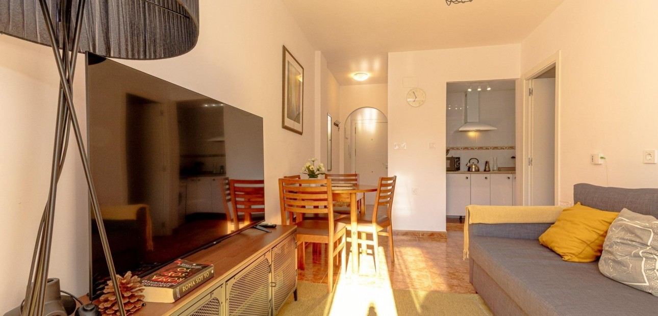 Venta - Apartamento / piso -
Torrevieja - Playa de los locos