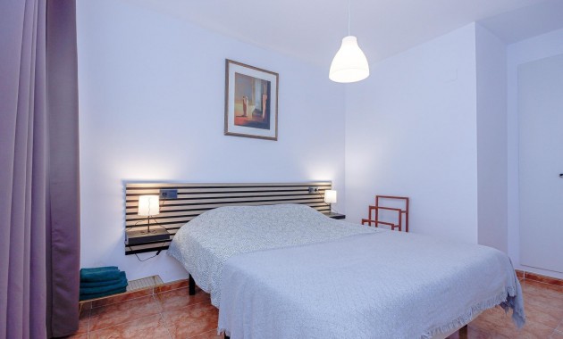 Venta - Apartamento / piso -
Torrevieja - Playa de los locos