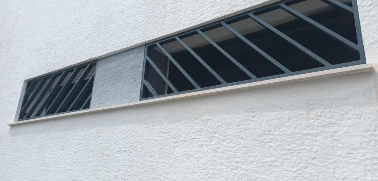 Sale - Bungalow -
Guardamar del Segura - EL RASO