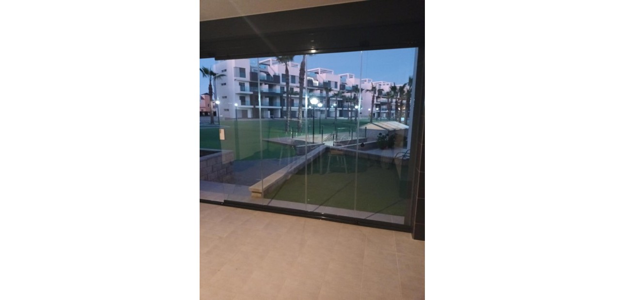 Sale - Bungalow -
Guardamar del Segura - EL RASO