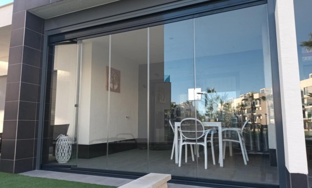 Sale - Bungalow -
Guardamar del Segura - EL RASO