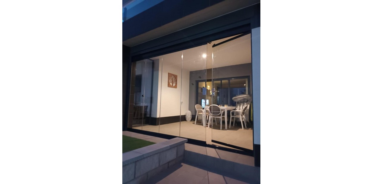 Sale - Bungalow -
Guardamar del Segura - EL RASO