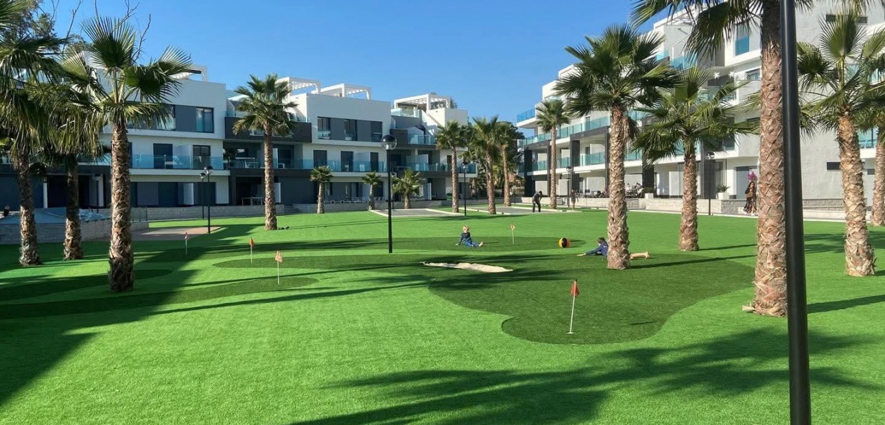 Sale - Bungalow -
Guardamar del Segura - EL RASO