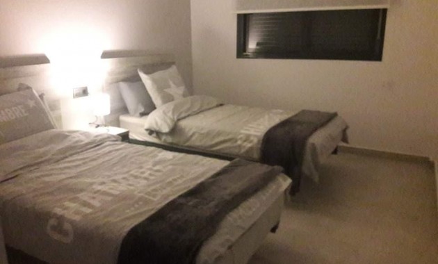 Sale - Bungalow -
Guardamar del Segura - EL RASO