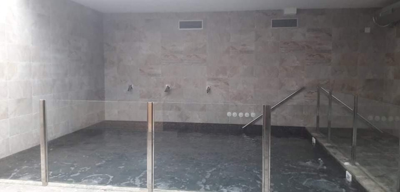 Sale - Bungalow -
Guardamar del Segura - EL RASO