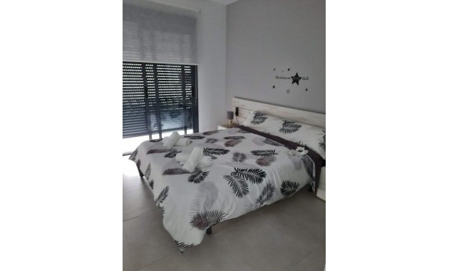 Sale - Bungalow -
Guardamar del Segura - EL RASO