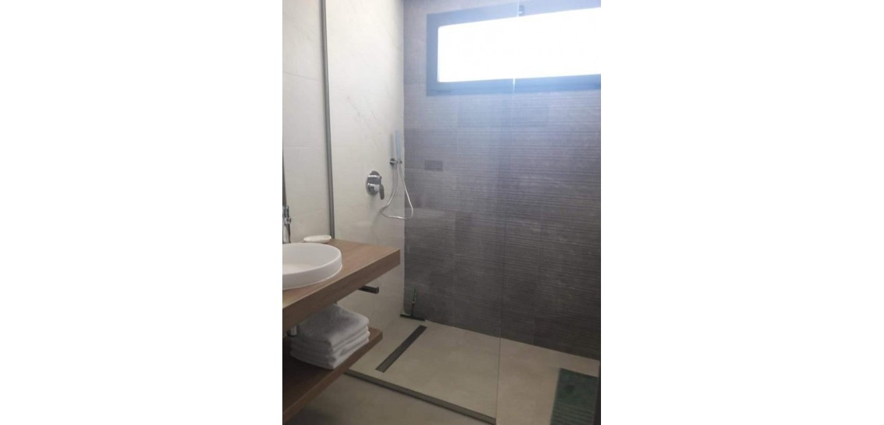 Sale - Bungalow -
Guardamar del Segura - EL RASO