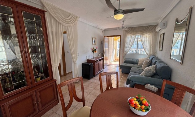 Herverkoop - Bungalow -
Torrevieja - Parque las naciones