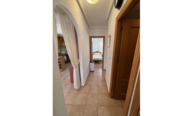 Herverkoop - Bungalow -
Torrevieja - Parque las naciones