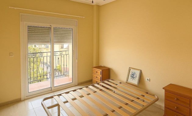 Venta - Terraced house -
Orihuela Costa - La Zenia