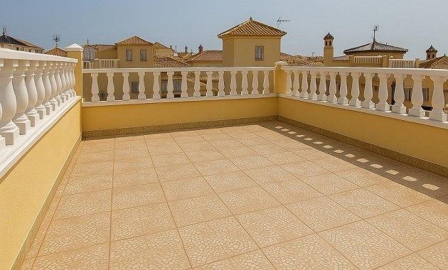 Venta - Terraced house -
Orihuela Costa - La Zenia