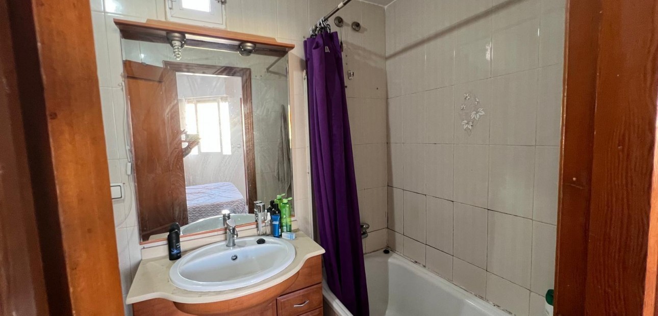 Herverkoop - Appartement / flat -
Torrevieja - torrevieja