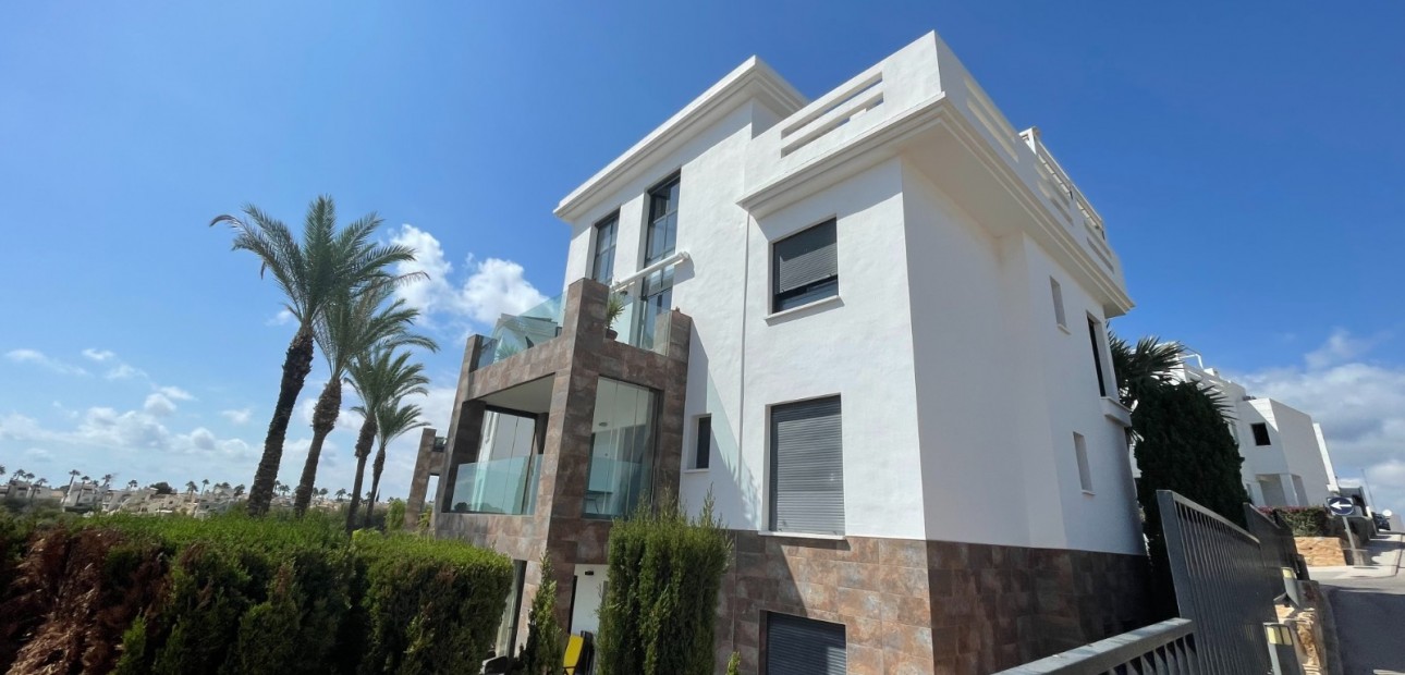 Sale - Penthouse -
Orihuela Costa - Las Ramblas