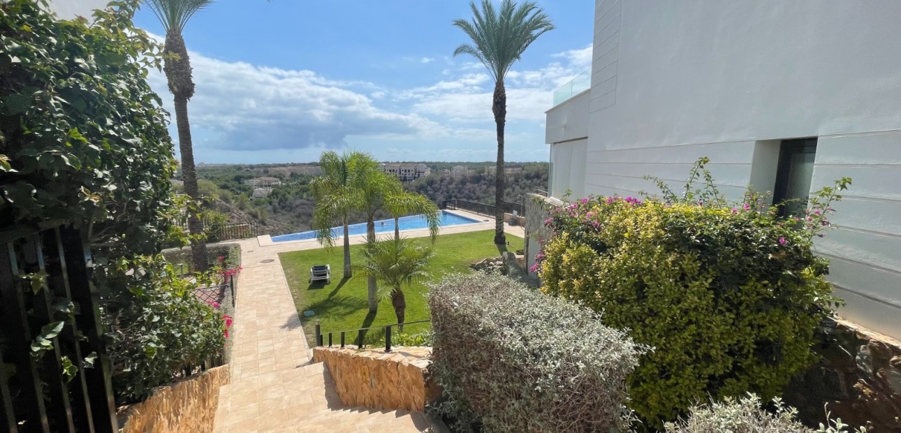 Sale - Penthouse -
Orihuela Costa - Las Ramblas