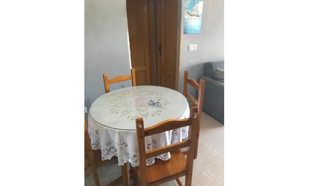 Herverkoop - Appartement / flat -
Torrevieja - torrevieja