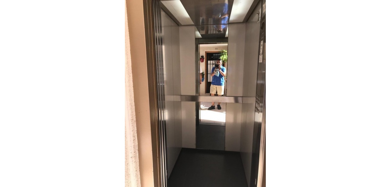 Herverkoop - Appartement / flat -
Torrevieja - torrevieja