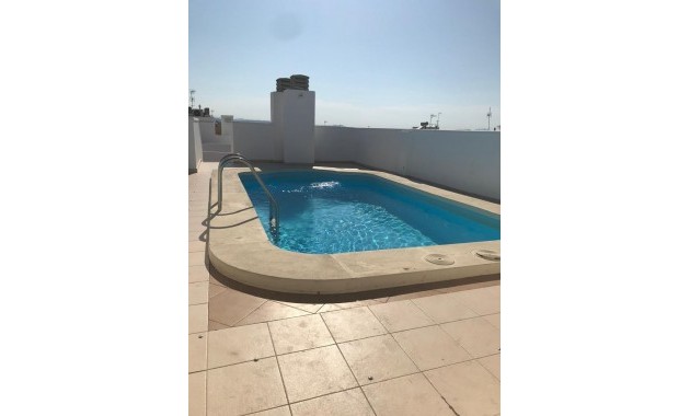 Herverkoop - Appartement / flat -
Torrevieja - torrevieja