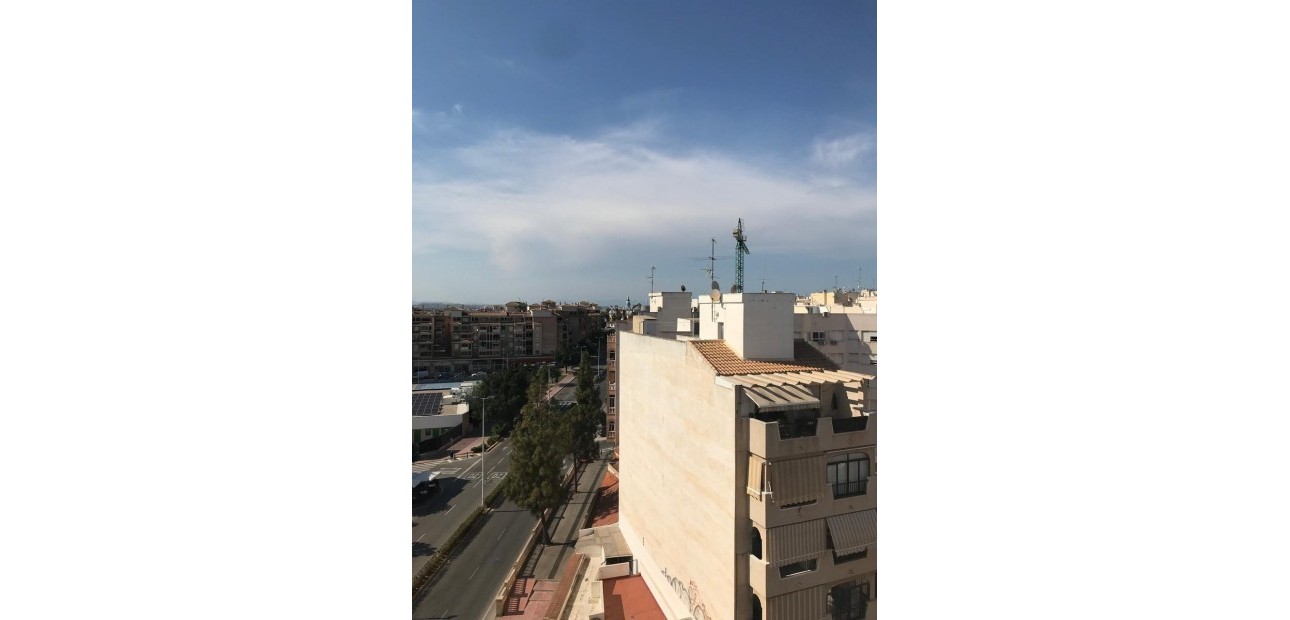 Herverkoop - Appartement / flat -
Torrevieja - torrevieja