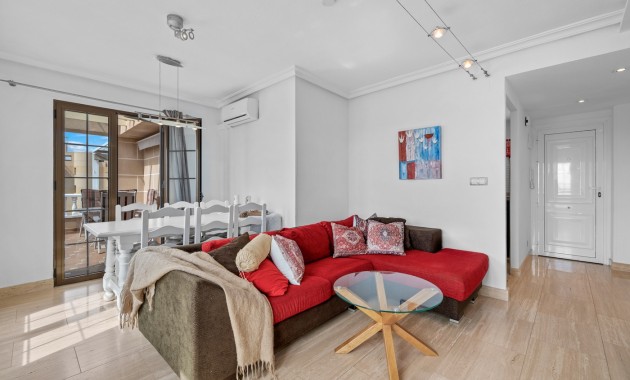 Sale - Apartment / flat -
Punta Prima