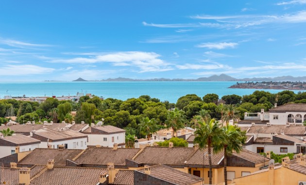 Sale - Apartment / flat -
Punta Prima