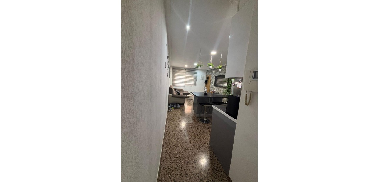 Herverkoop - Appartement / flat -
Elche - Plaza Crevillente-Juzgados