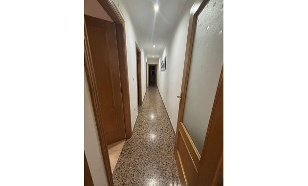 Herverkoop - Appartement / flat -
Elche - Plaza Crevillente-Juzgados