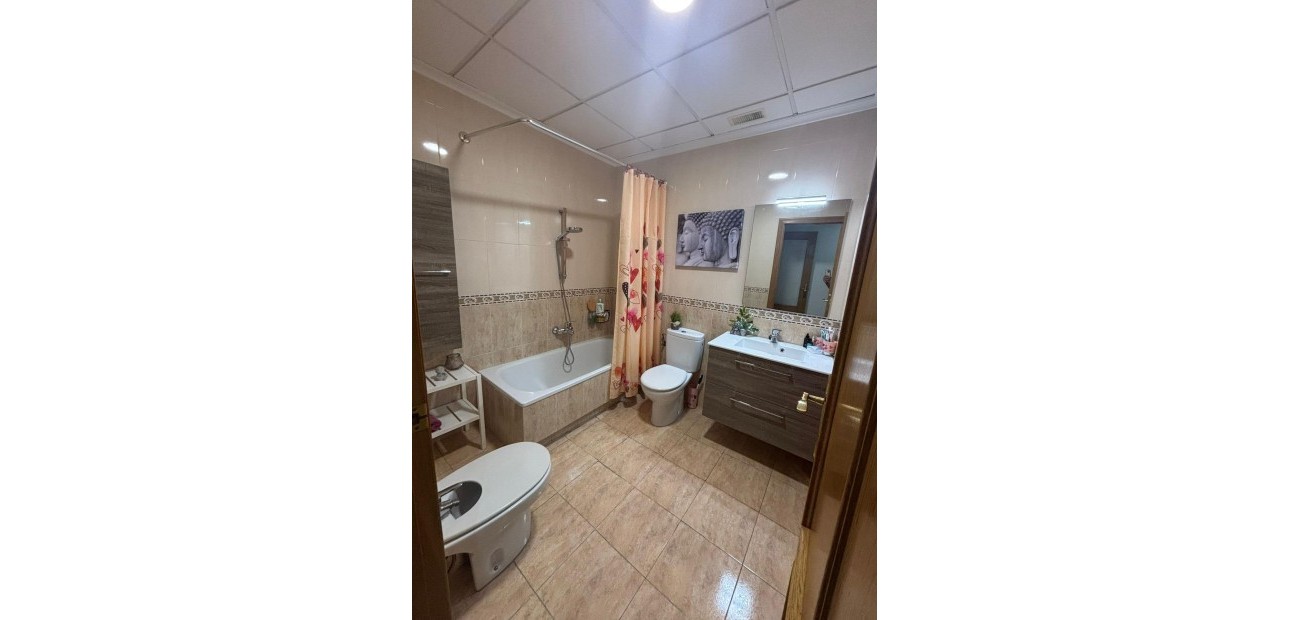 Herverkoop - Appartement / flat -
Elche - Plaza Crevillente-Juzgados