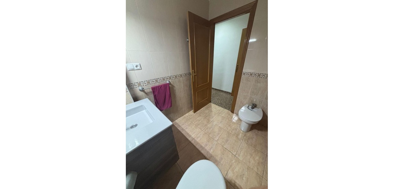 Herverkoop - Appartement / flat -
Elche - Plaza Crevillente-Juzgados