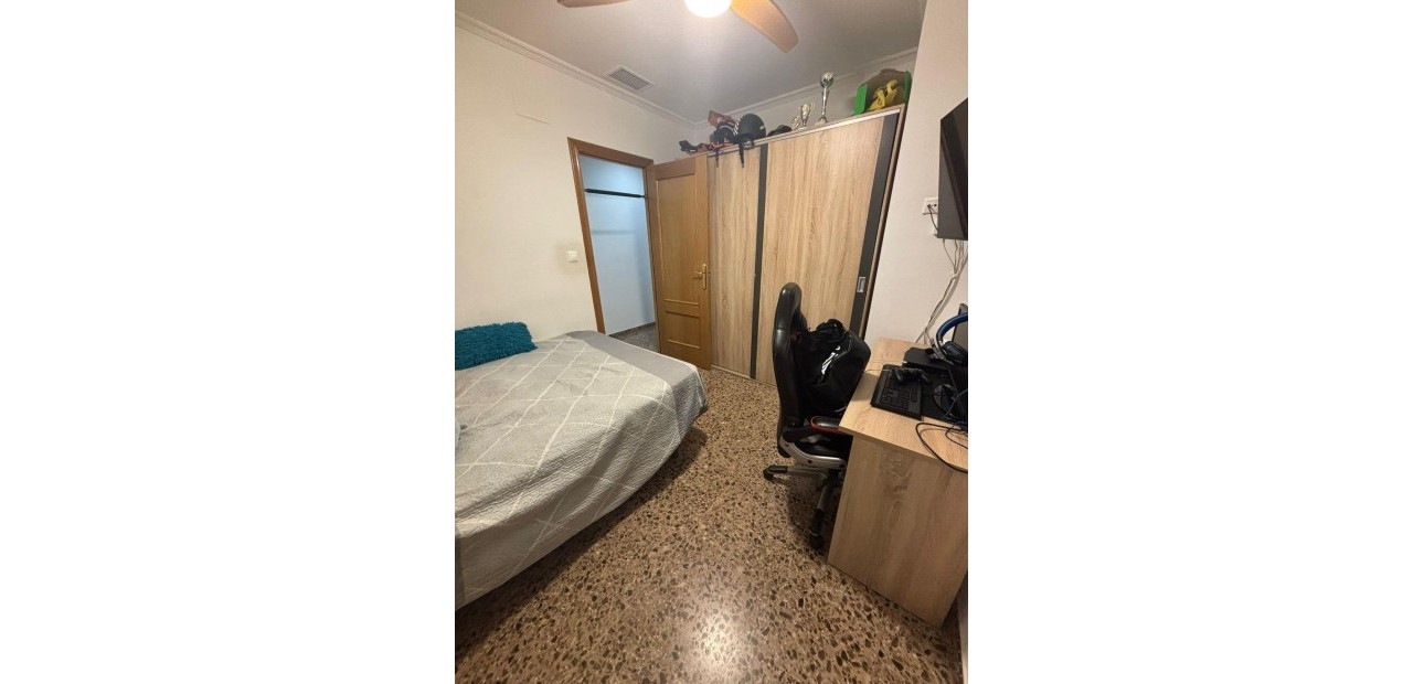 Herverkoop - Appartement / flat -
Elche - Plaza Crevillente-Juzgados