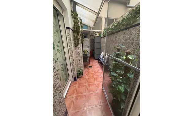 Herverkoop - Appartement / flat -
Elche - Plaza Crevillente-Juzgados