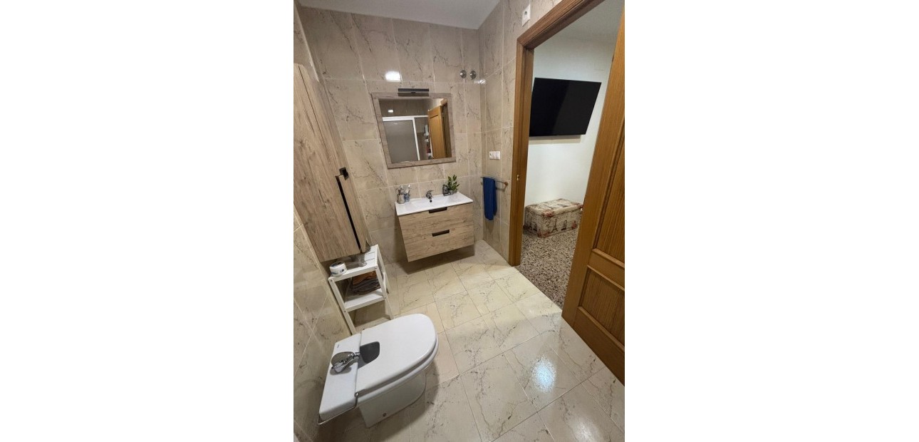 Herverkoop - Appartement / flat -
Elche - Plaza Crevillente-Juzgados