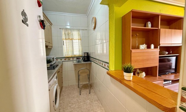 Herverkoop - Appartement / flat -
Torrevieja - Playa de los locos