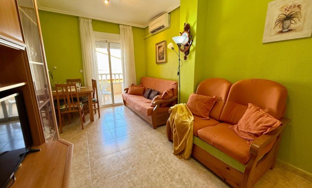 Herverkoop - Appartement / flat -
Torrevieja - Playa de los locos