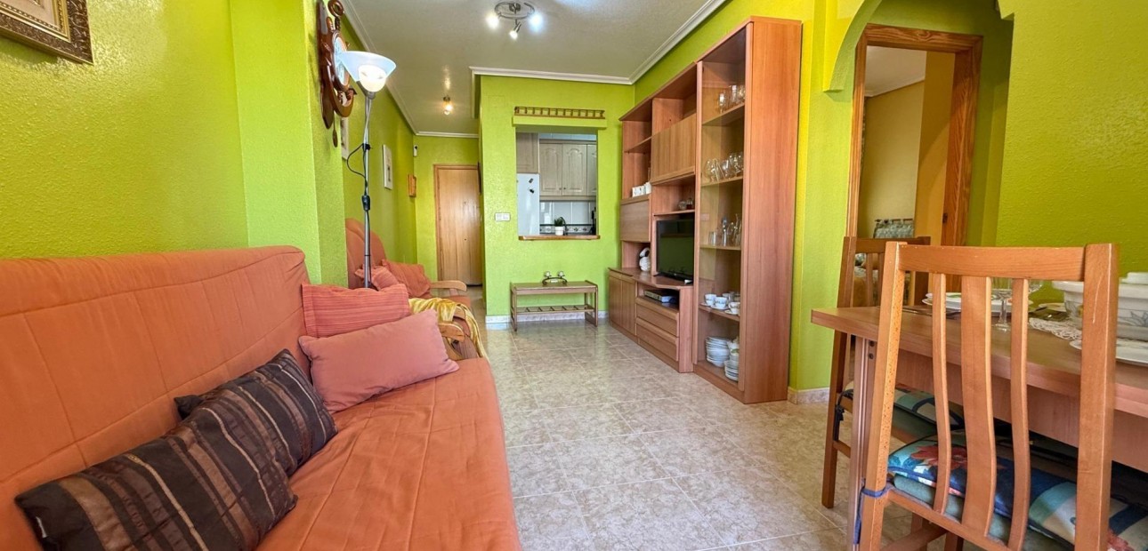 Herverkoop - Appartement / flat -
Torrevieja - Playa de los locos