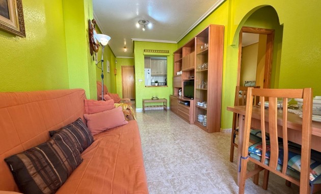 Herverkoop - Appartement / flat -
Torrevieja - Playa de los locos
