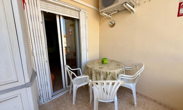 Herverkoop - Appartement / flat -
Torrevieja - Playa de los locos