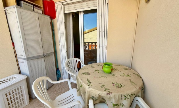 Herverkoop - Appartement / flat -
Torrevieja - Playa de los locos