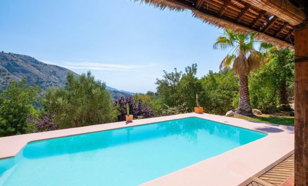 Herverkoop - Villa -
Polop - Xirles