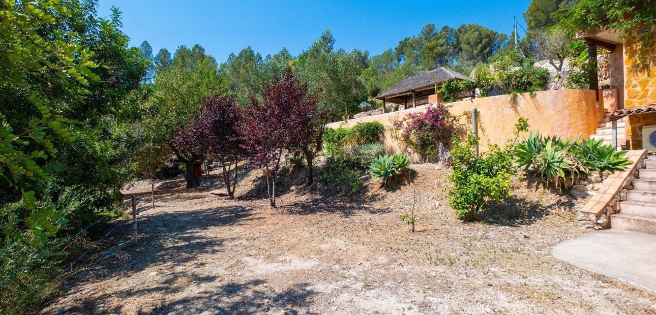 Herverkoop - Villa -
Polop - Xirles