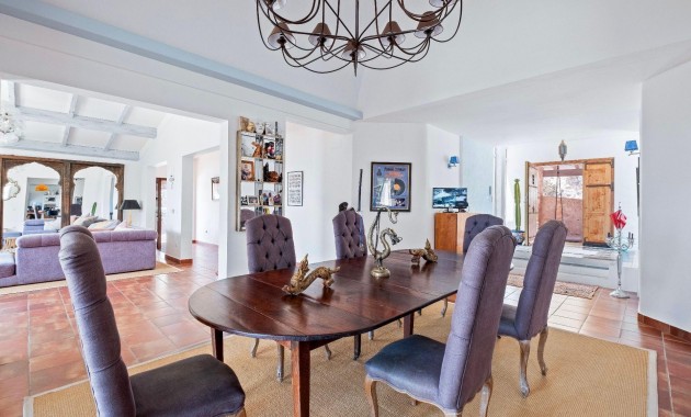 Herverkoop - Villa -
Polop - Xirles