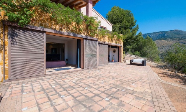 Herverkoop - Villa -
Polop - Xirles