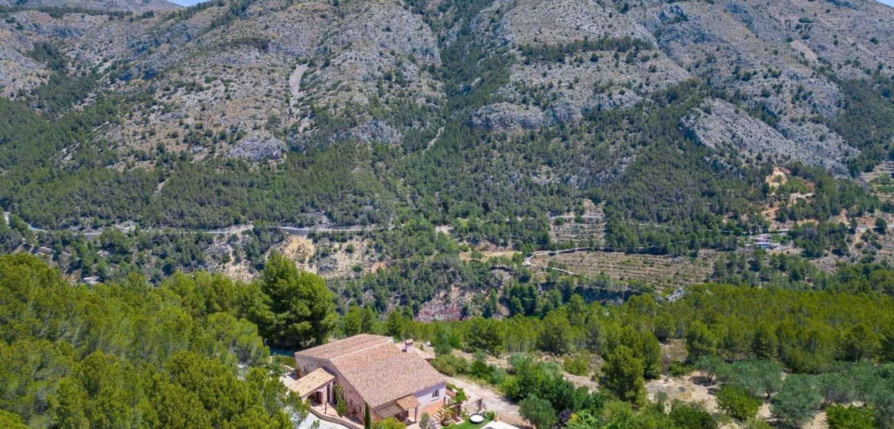 Herverkoop - Villa -
Polop - Xirles